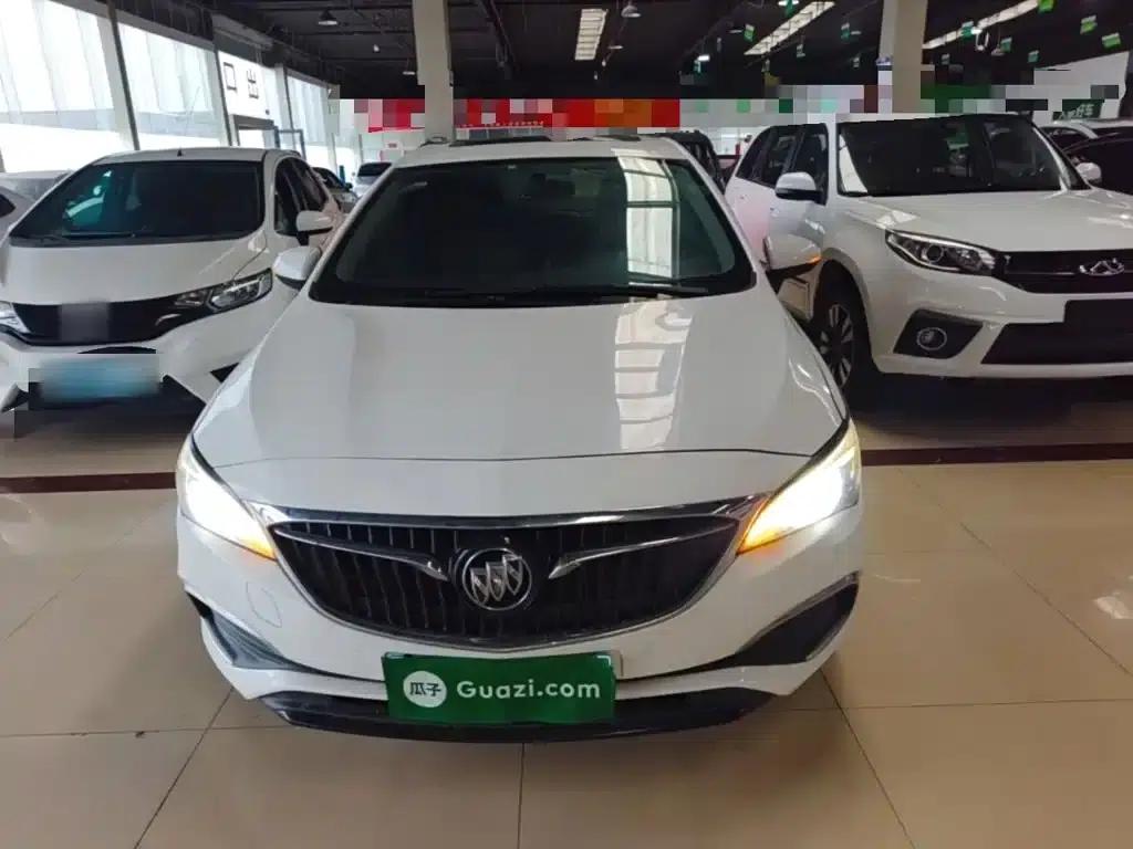 Buick Verano 2019 Sedan 15S Automatic Leading Edition — миниатюра 3