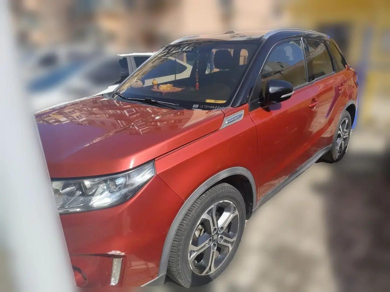 Suzuki Vitara 2016 1.4T Automatic 4x4 Flagship Model — миниатюра 1