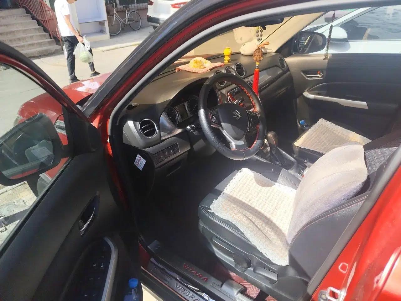 Suzuki Vitara 2016 1.4T Automatic 4x4 Flagship Model — миниатюра 16