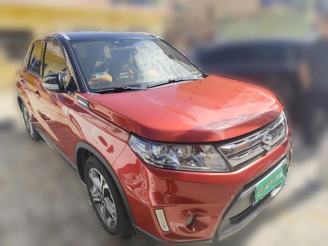 Suzuki Vitara 2016 1.4T Automatic 4x4 Flagship Model — миниатюра 3