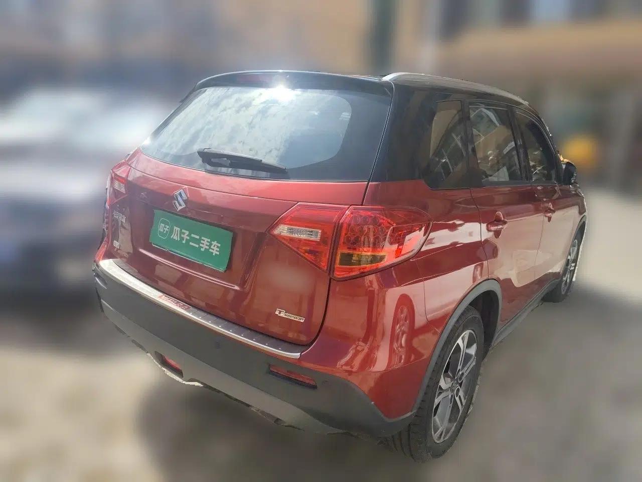 Suzuki Vitara 2016 1.4T Automatic 4x4 Flagship Model — миниатюра 6