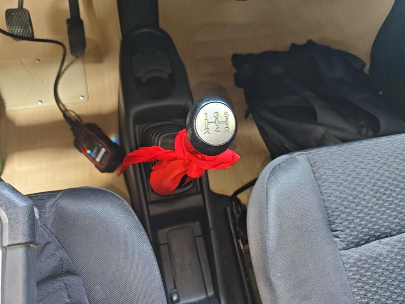 Suzuki Wagon R 2016 1.4L Manual Value Model — миниатюра 16