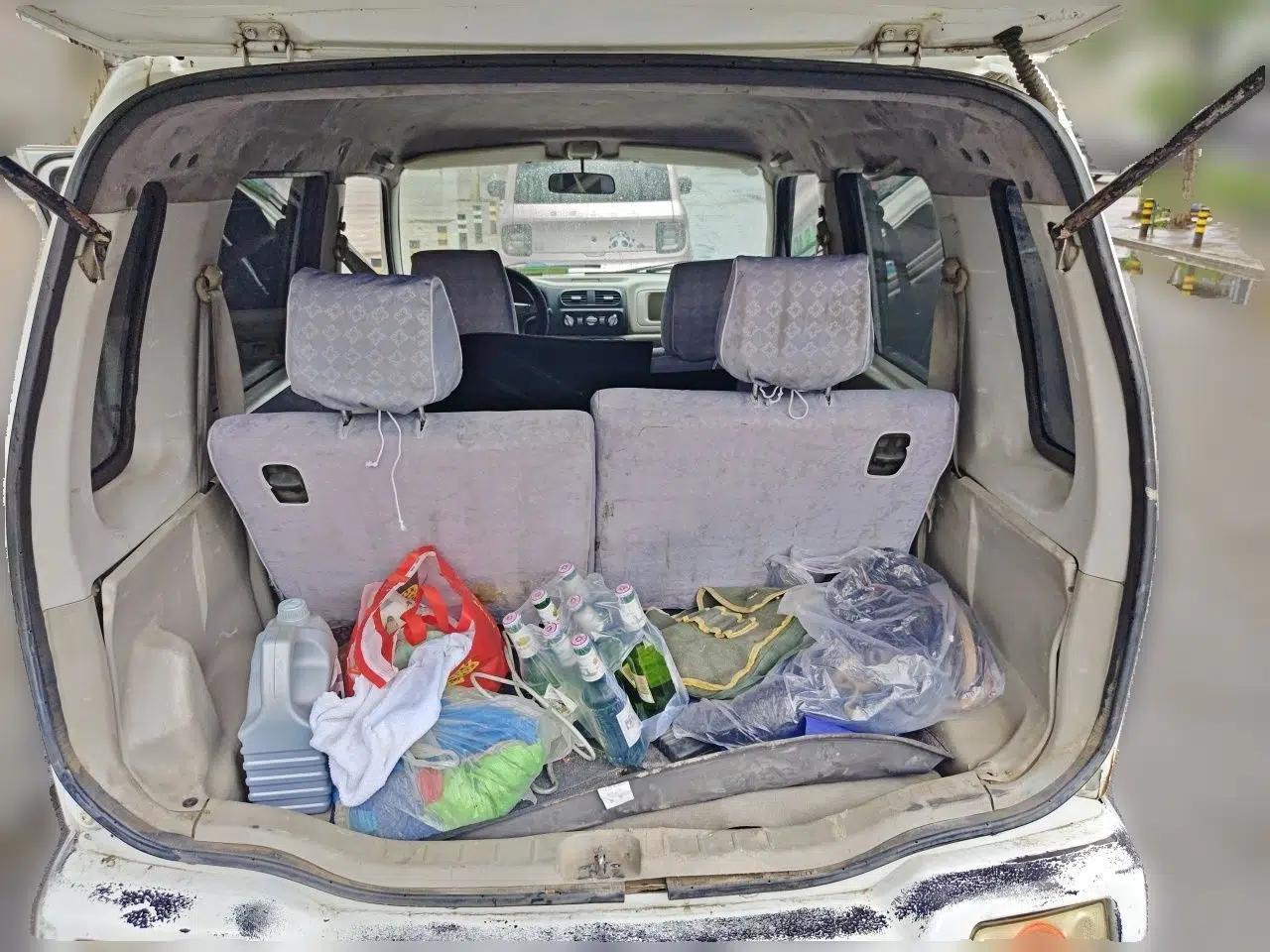 Suzuki Wagon R 2015 1.0L Manual Comfort Model — миниатюра 19