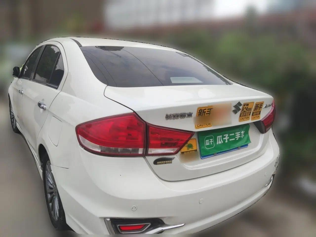 Suzuki Alivio 2015 1.6L Automatic Enjoyment Model — миниатюра 4
