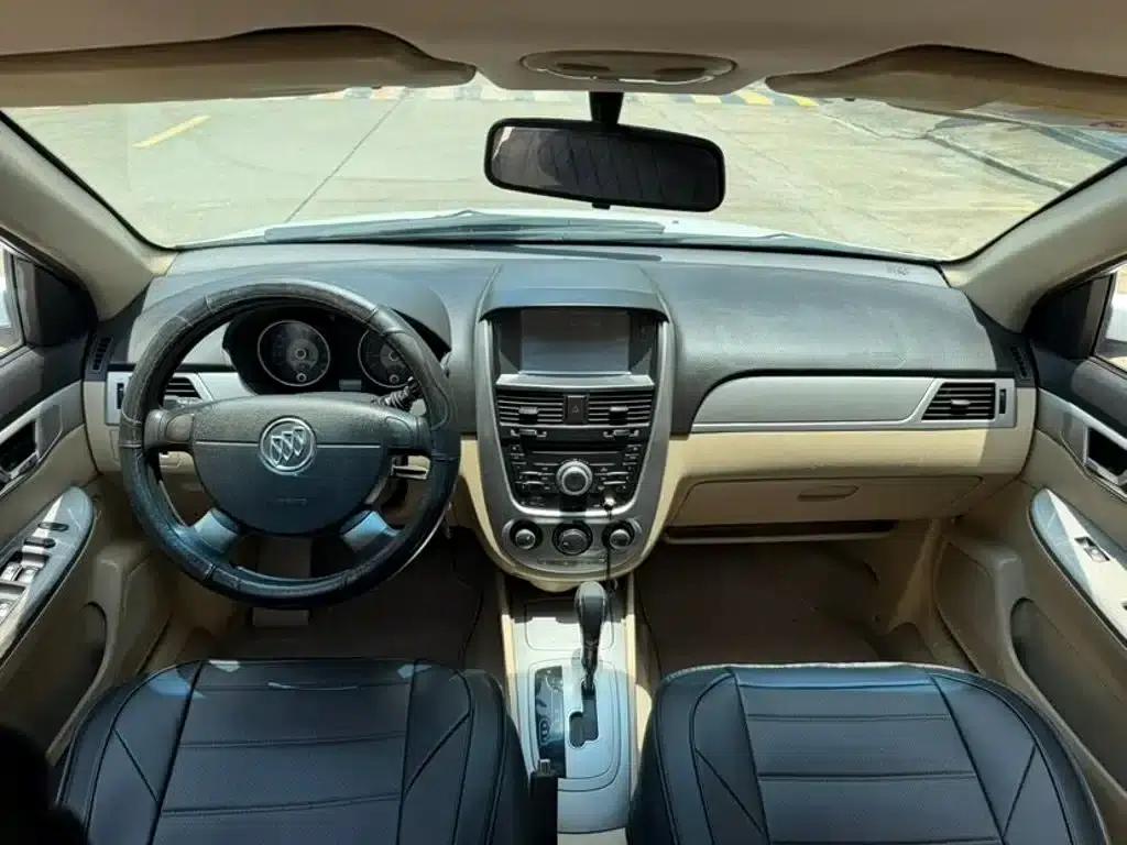 Buick Excelle 2013 1.5L Automatic Classic — миниатюра 4