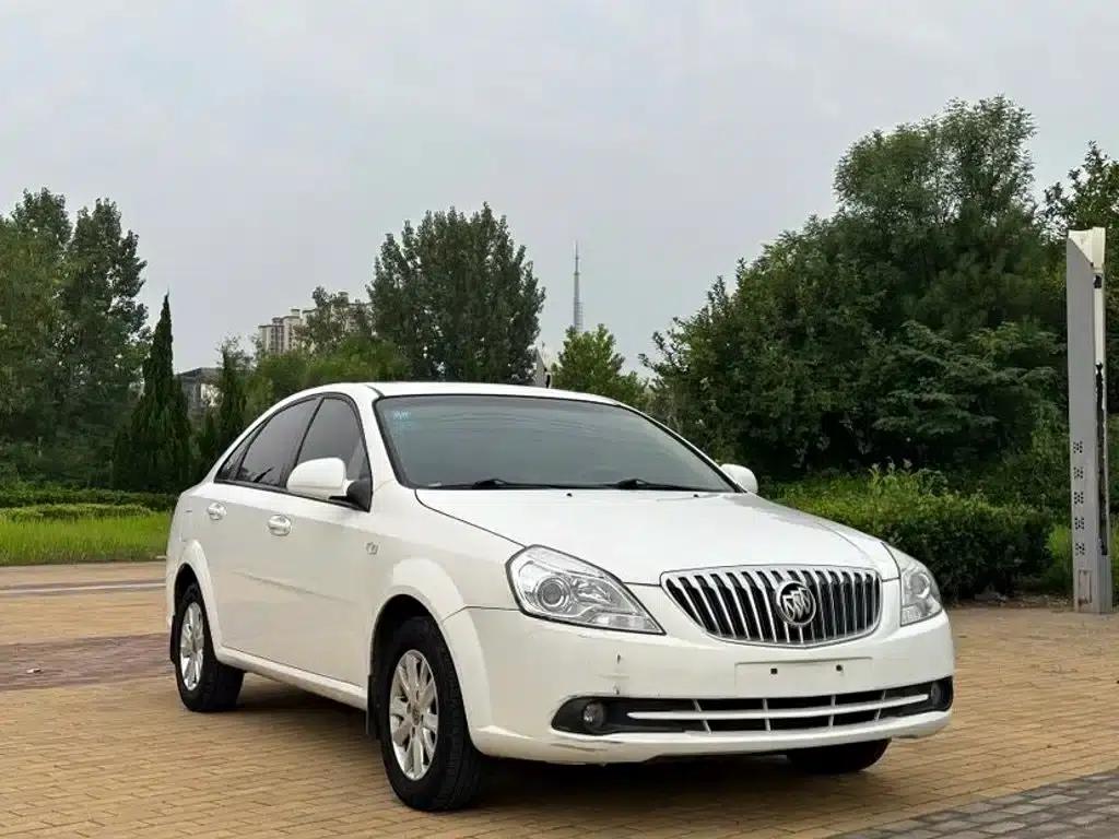 Buick Excelle 2013 1.5L Manual Classic — миниатюра 3
