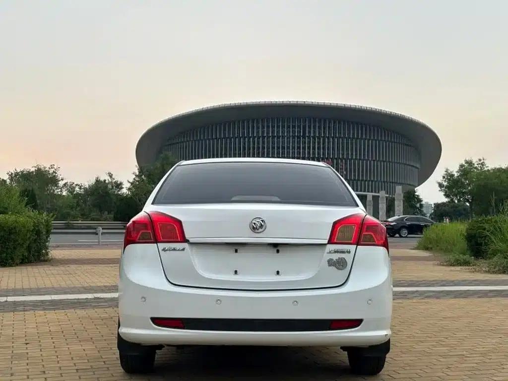 Buick Excelle 2013 1.5L Manual Classic — миниатюра 5