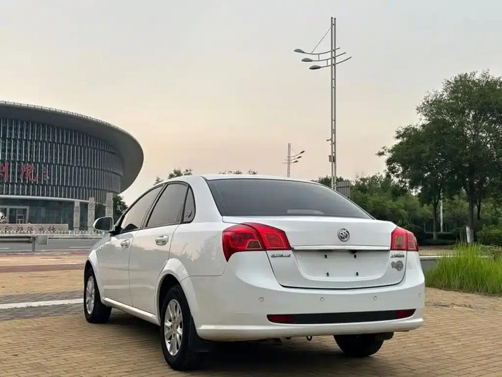 Buick Excelle 2013 1.5L Manual Classic — миниатюра 6