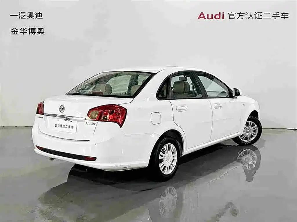 Buick Excelle 2015 1.5L Manual Classic — миниатюра 4