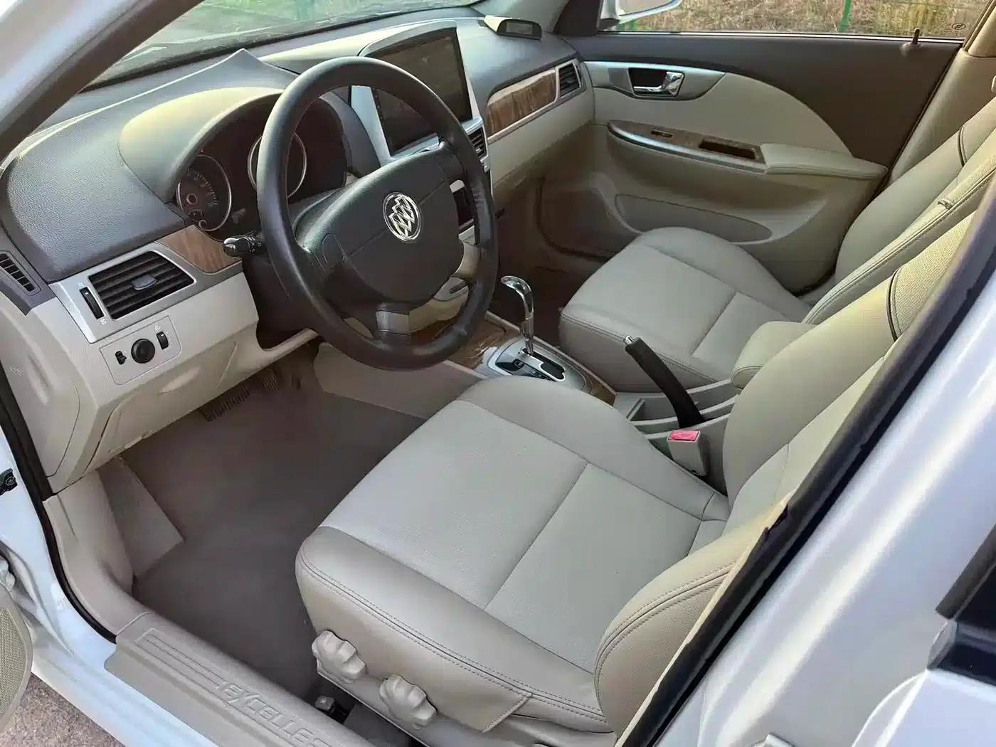 Buick Excelle 2015 1.5L Automatic Classic — миниатюра 9