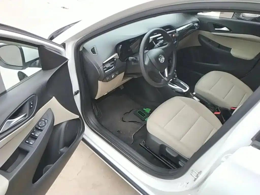 Buick Excelle 2020 15N CVT Elite — миниатюра 16