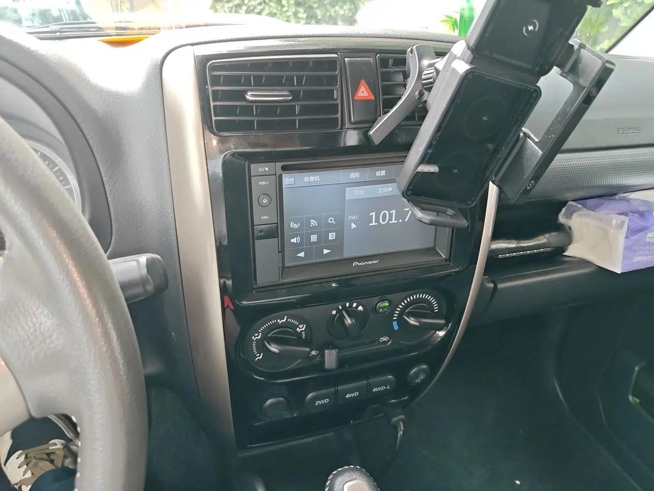 Suzuki Jimny 2015 1.3 AT Mode3 Navigation Edition — миниатюра 13