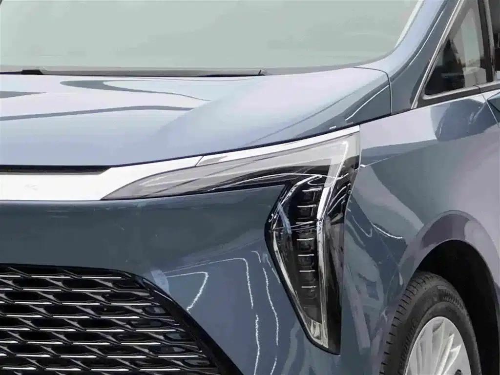 Century 2023 2.0T 7-Seat Luxury Edition — миниатюра 3