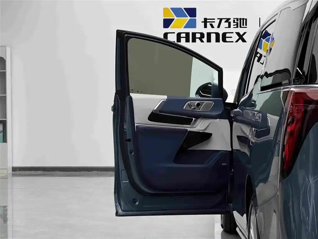 Century 2023 2.0T 7-Seat Luxury Edition — миниатюра 5