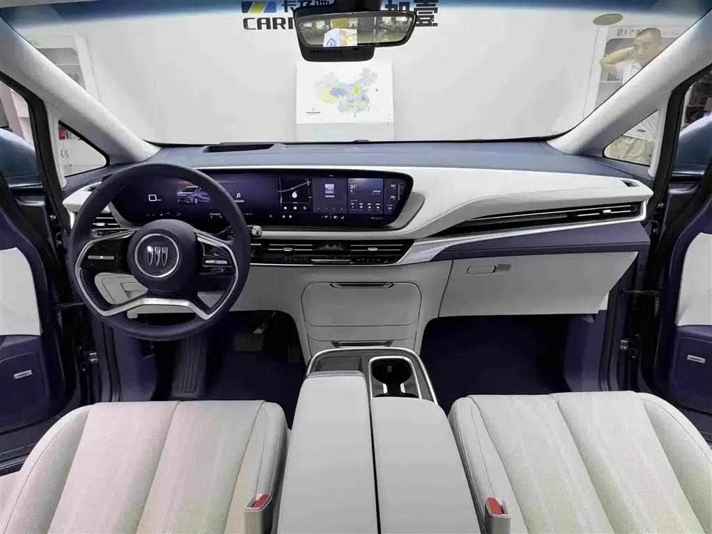 Century 2023 2.0T 7-Seat Luxury Edition — миниатюра 10