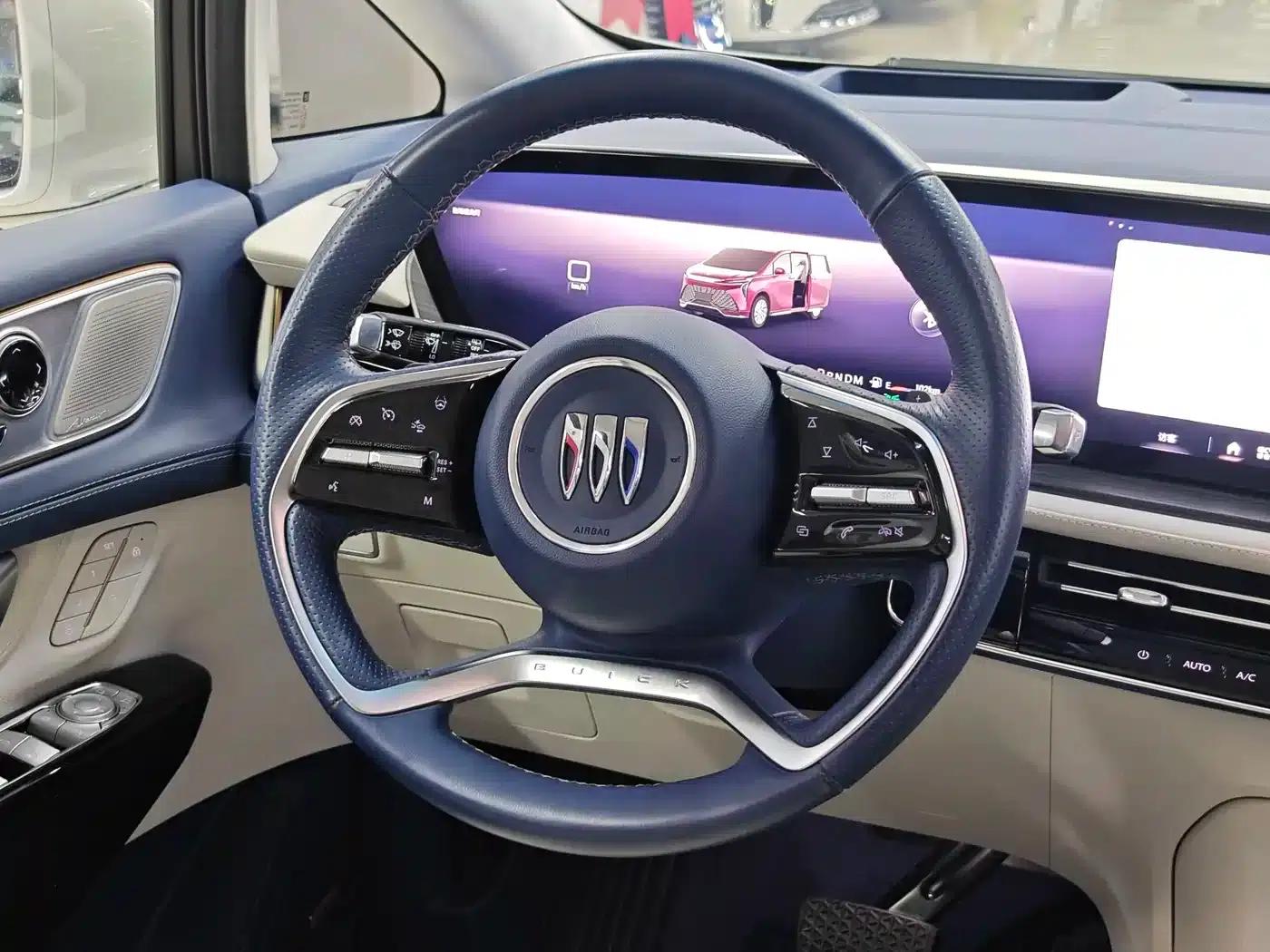 Century 2023 2.0T Six-Seat Luxury Edition — миниатюра 11