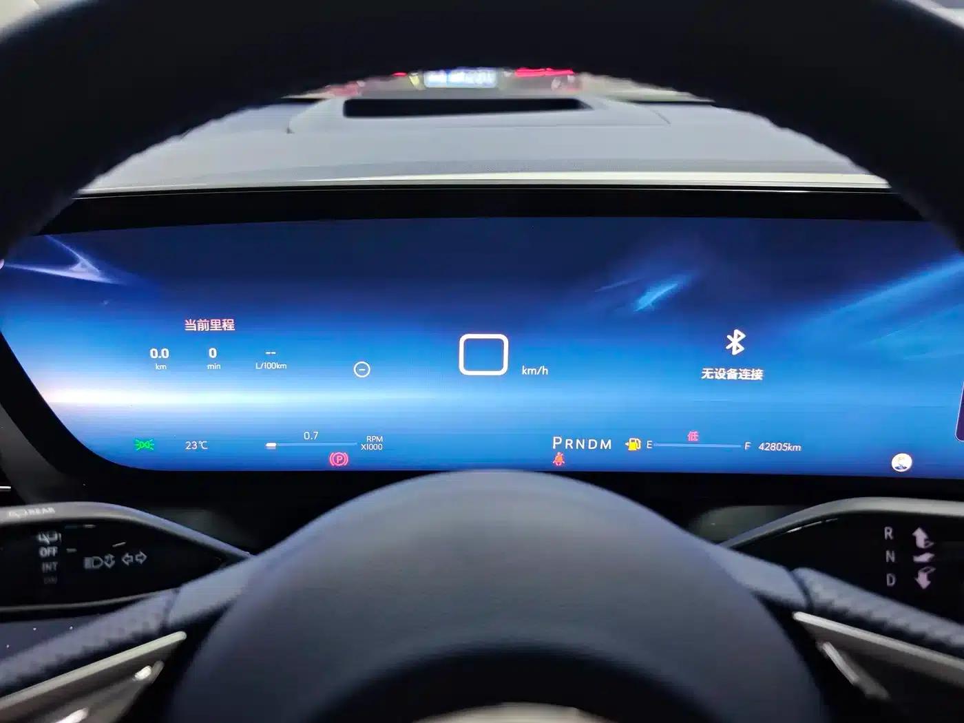 Century 2025 2.0T Six-Seat Luxury Edition — миниатюра 11