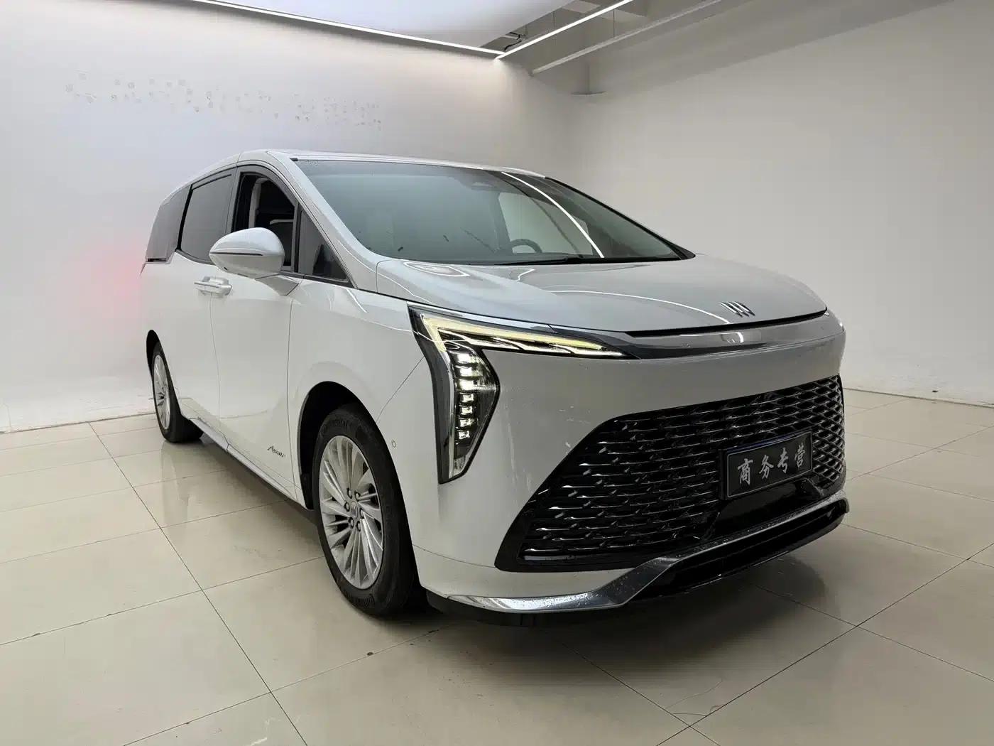 Century 2023 2.0T 7-Seat Luxury Edition — миниатюра 3