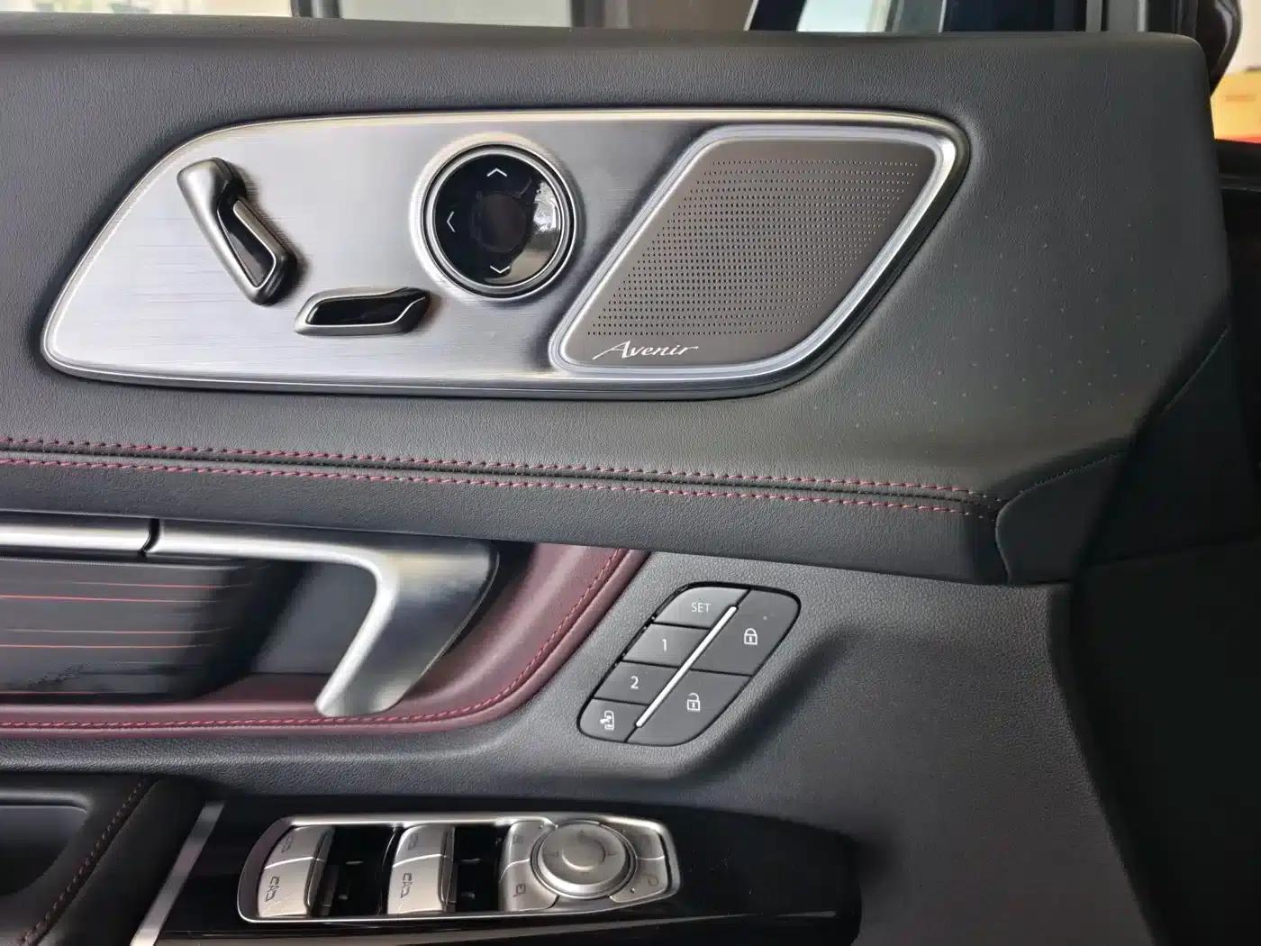 Century 2023 2.0T Six-Seat Luxury Edition — миниатюра 11