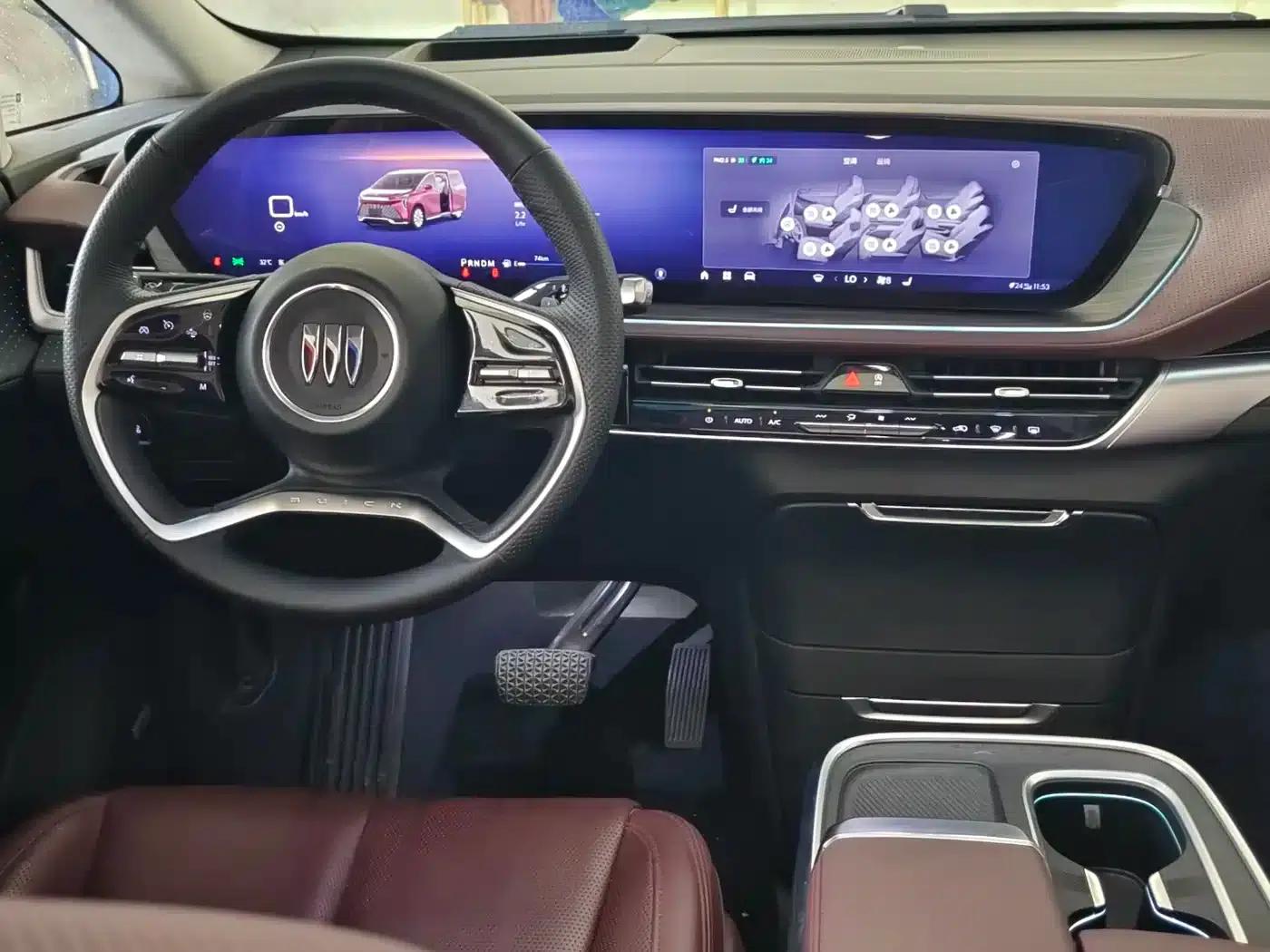 Century 2023 2.0T Six-Seat Luxury Edition — миниатюра 16