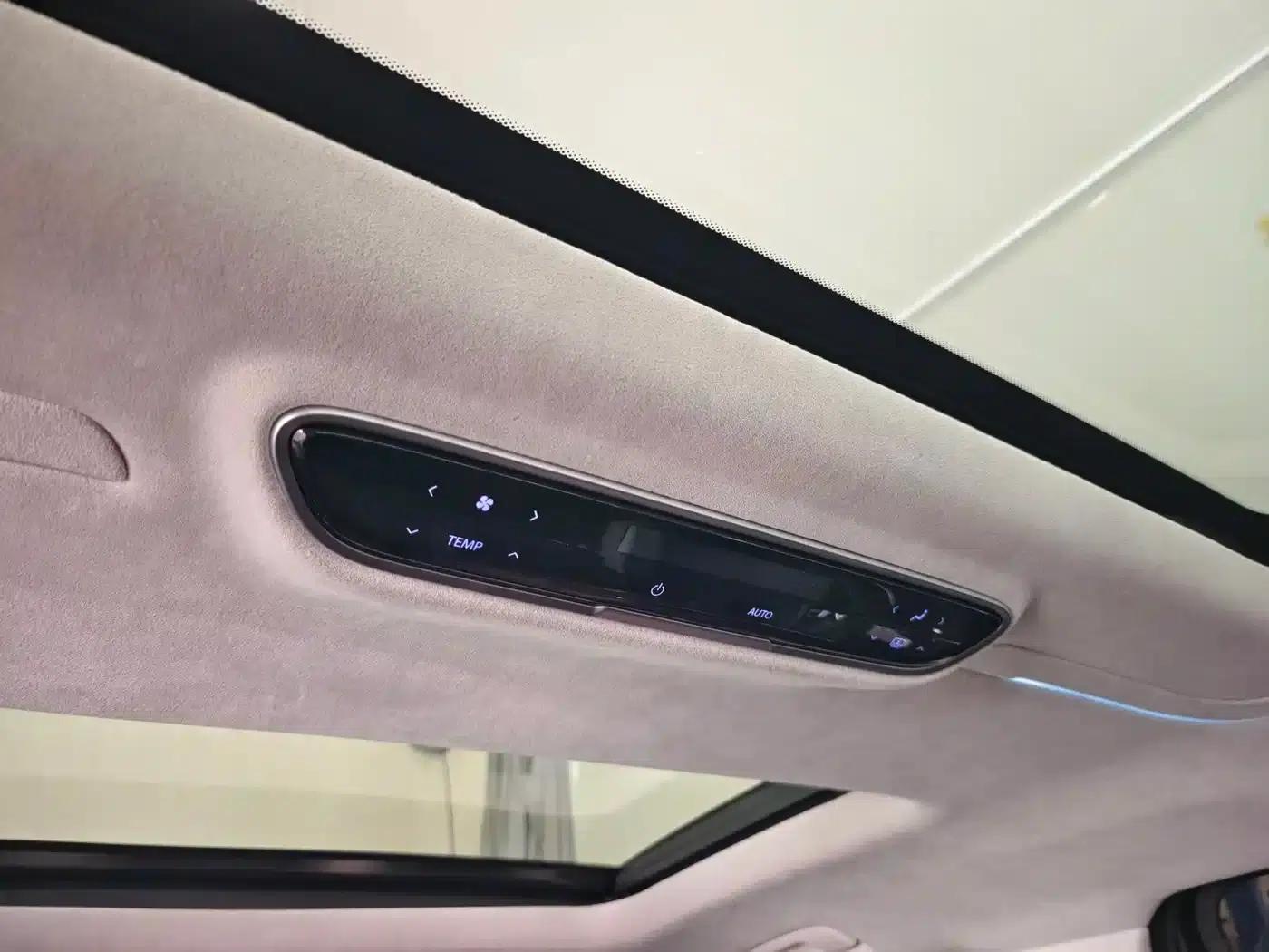 Century 2023 2.0T Six-Seat Luxury Edition — миниатюра 17