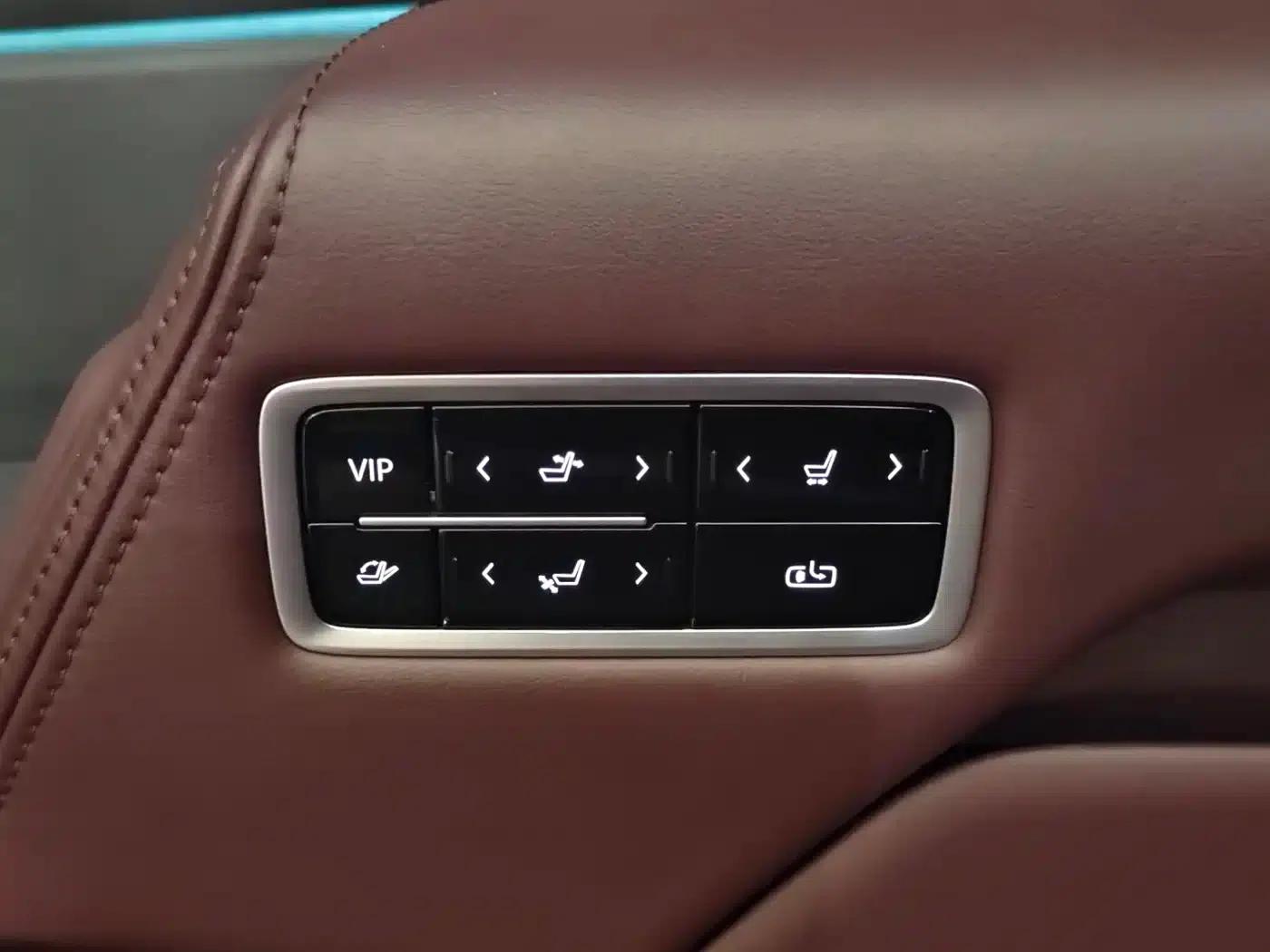 Century 2023 2.0T Six-Seat Luxury Edition — миниатюра 18