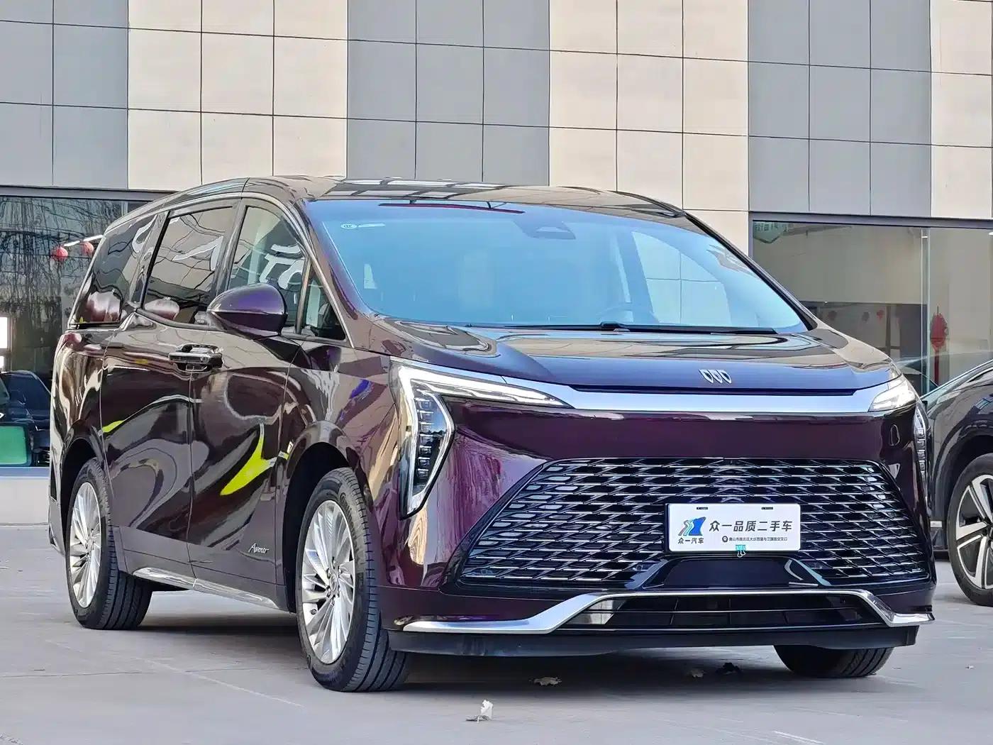 Century 2023 2.0T Six-Seat Luxury Edition — миниатюра 3