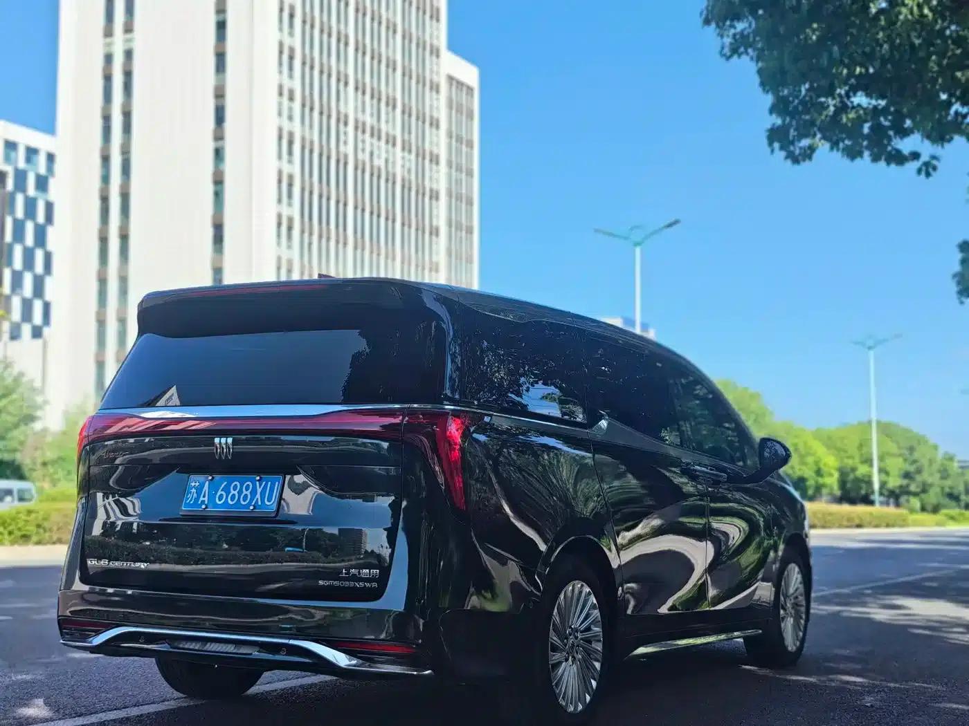 Century 2023 2.0T Four-Seat Private Edition — миниатюра 4