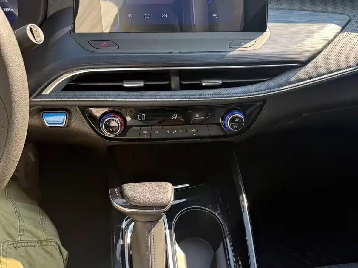 Buick Velite 6 2024 430km Comfort Edition — миниатюра 12
