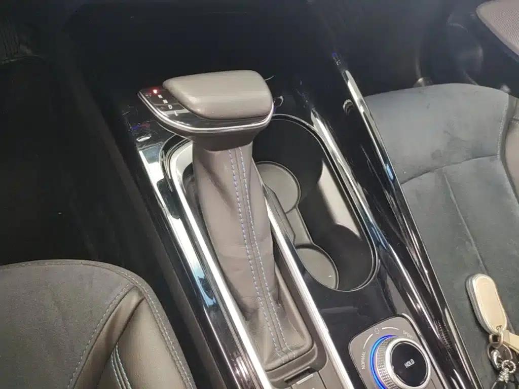 Buick Velite 6 2020 Plug-in Hybrid Connected Smart Edition — миниатюра 14