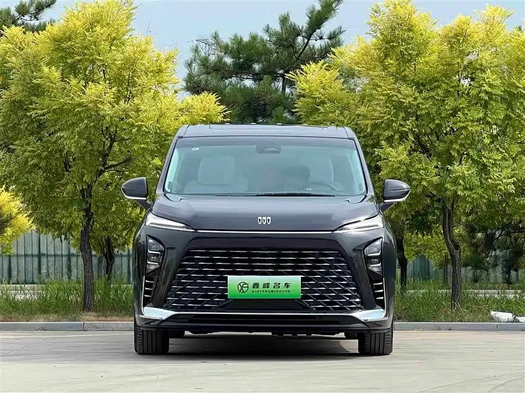 Buick GL8 PHEV 2026 Luxury Edition — миниатюра 2