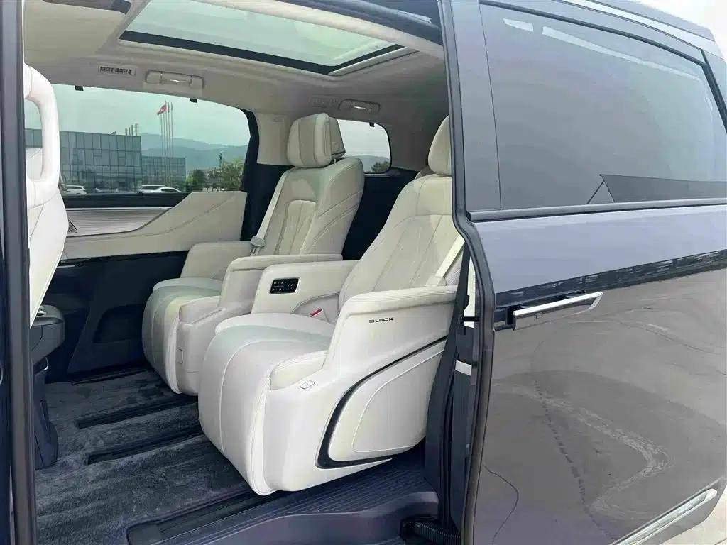 Buick GL8 PHEV 2026 Luxury Edition — миниатюра 12