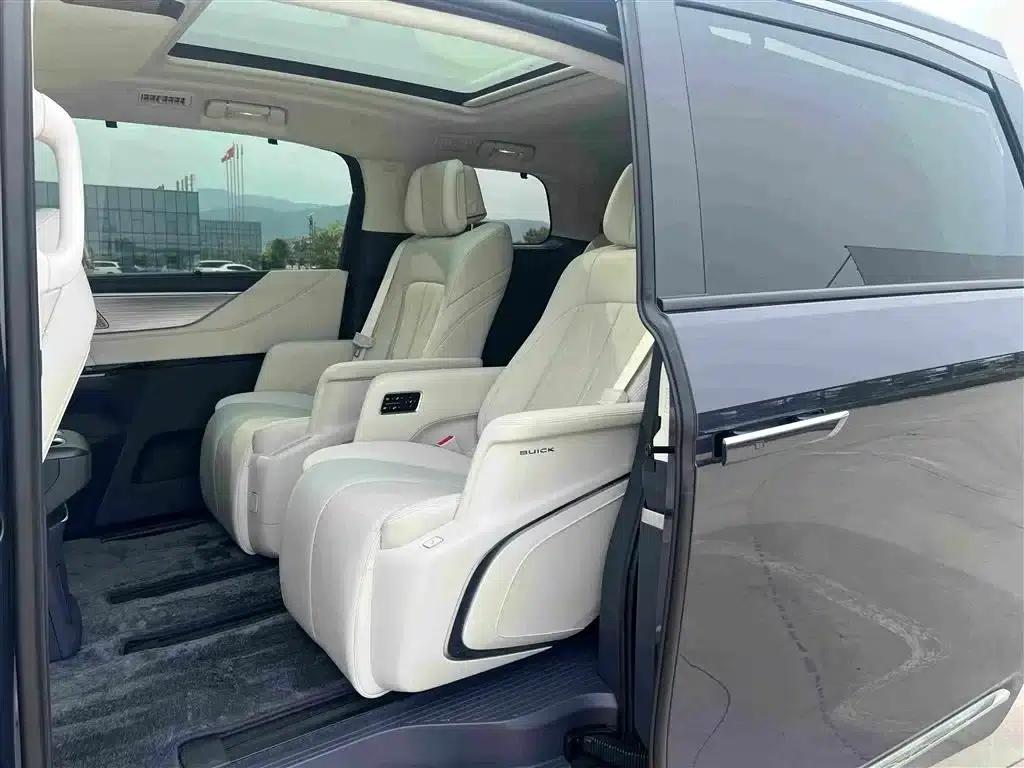 Buick GL8 PHEV 2026 Luxury Edition — миниатюра 11