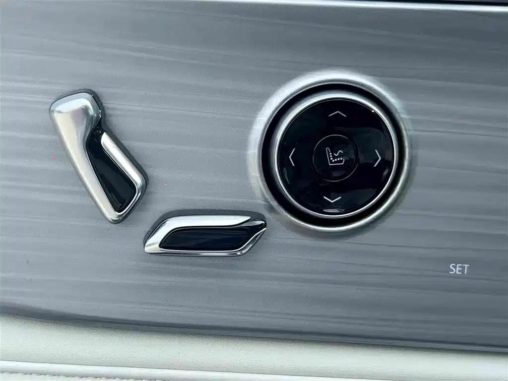 Buick GL8 PHEV 2026 Luxury Edition — миниатюра 13