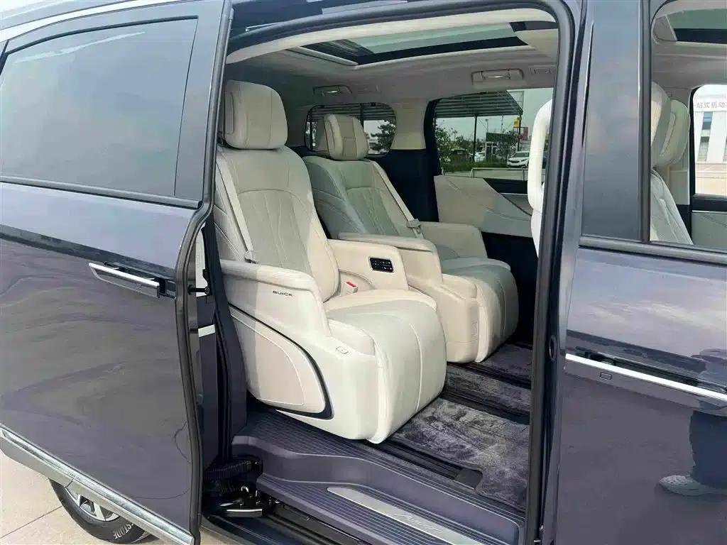 Buick GL8 PHEV 2026 Luxury Edition — миниатюра 14