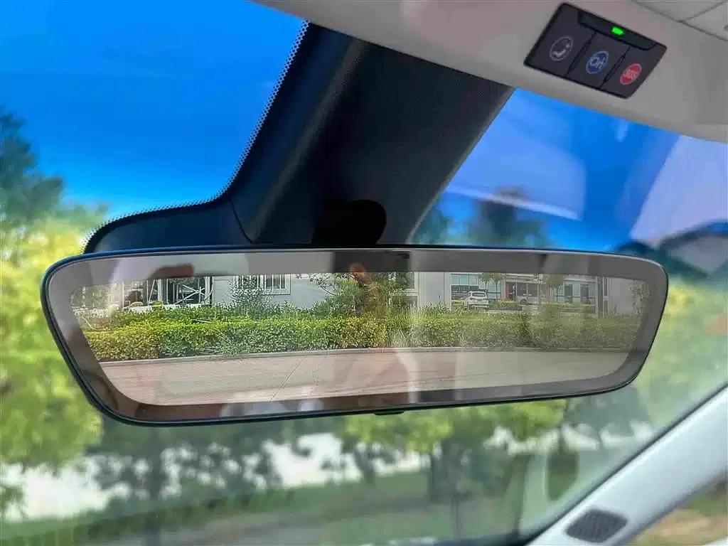 Buick GL8 PHEV 2026 Luxury Edition — миниатюра 24