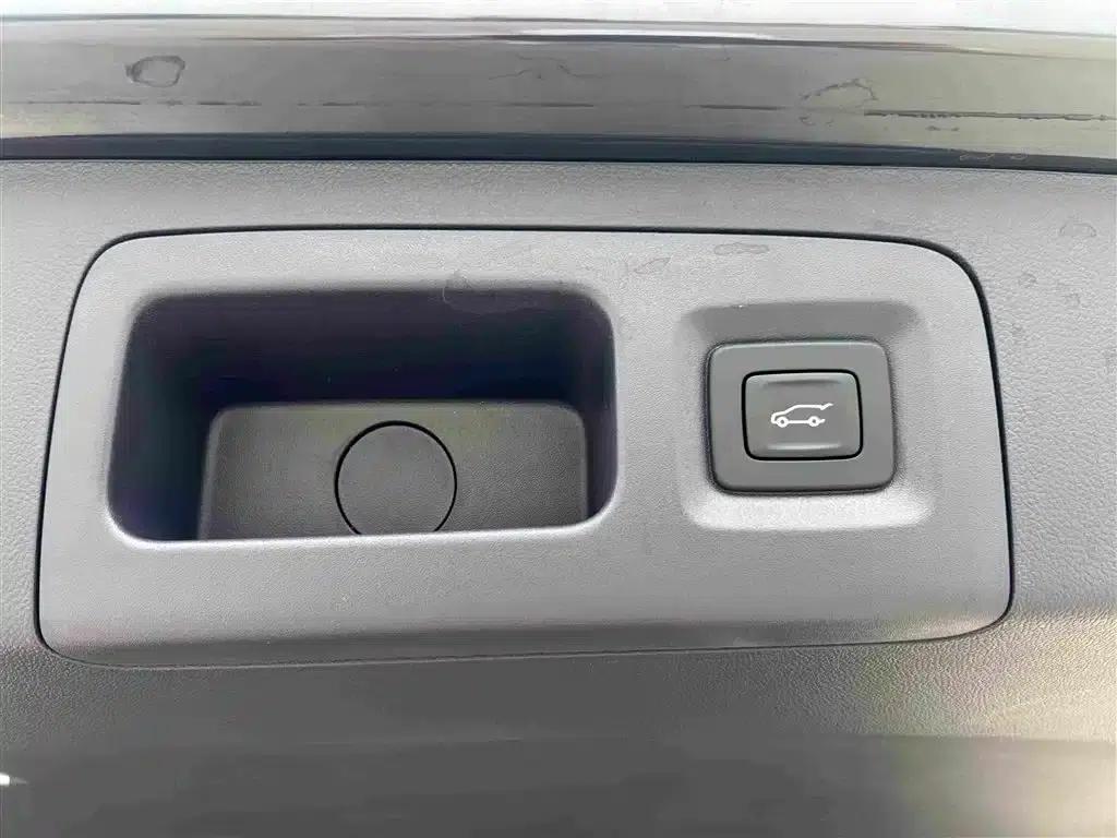 Buick GL8 PHEV 2026 Luxury Edition — миниатюра 33
