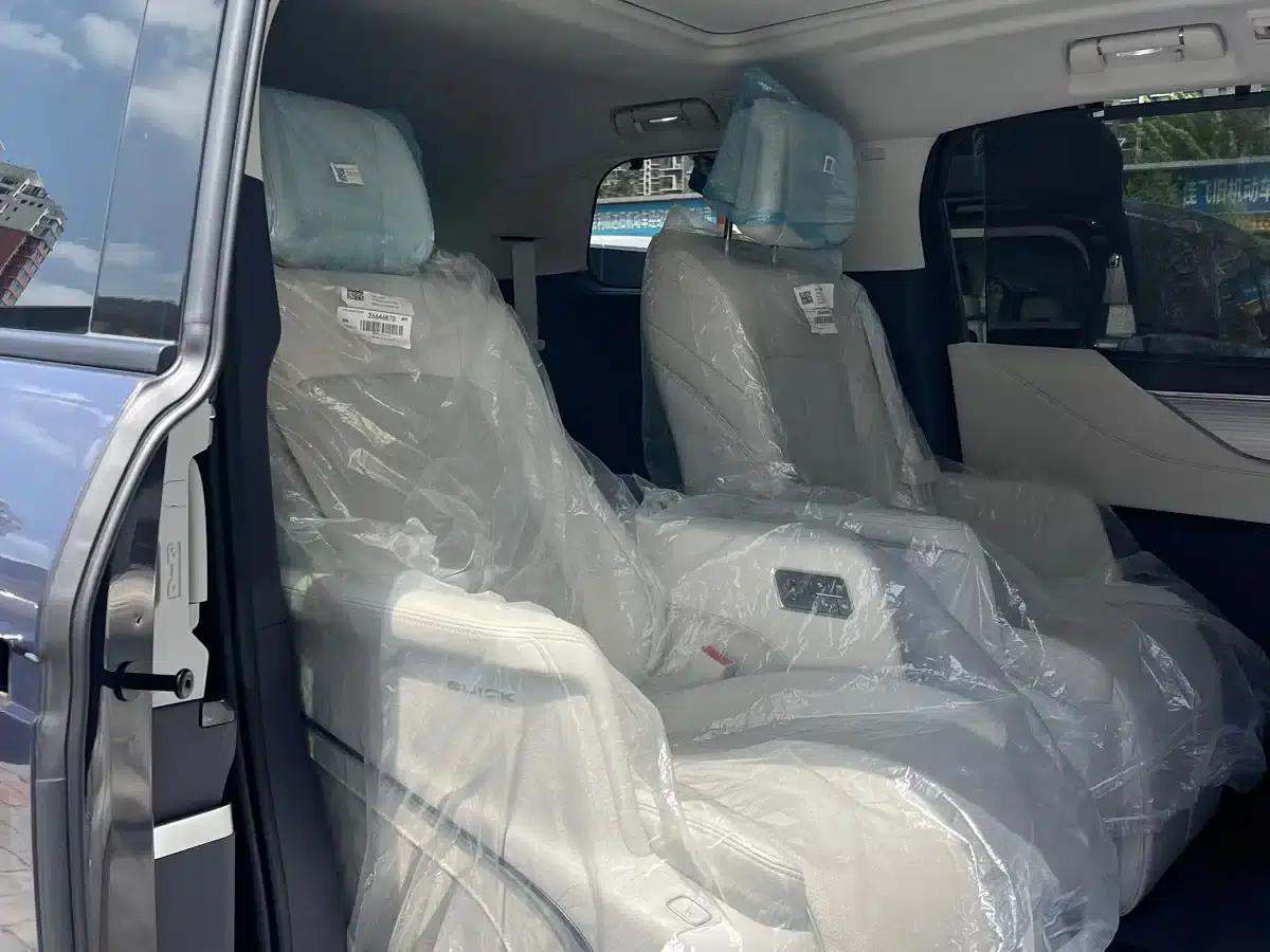 Buick GL8 PHEV 2026 Luxury Edition — миниатюра 15