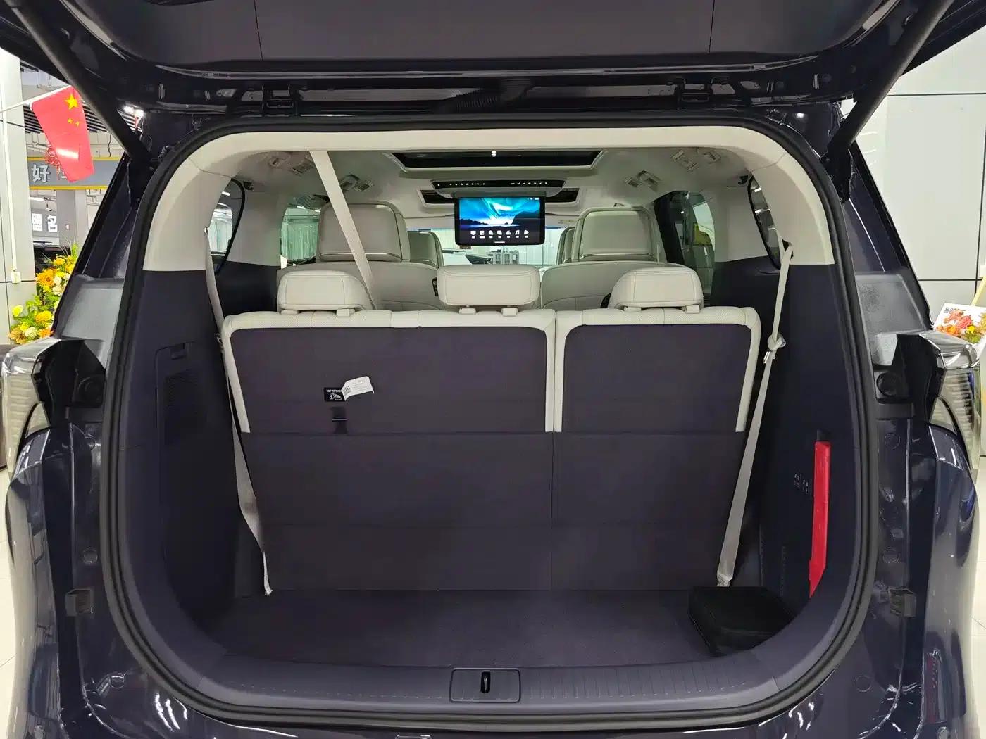 Buick GL8 PHEV 2026 Luxury Edition — миниатюра 17