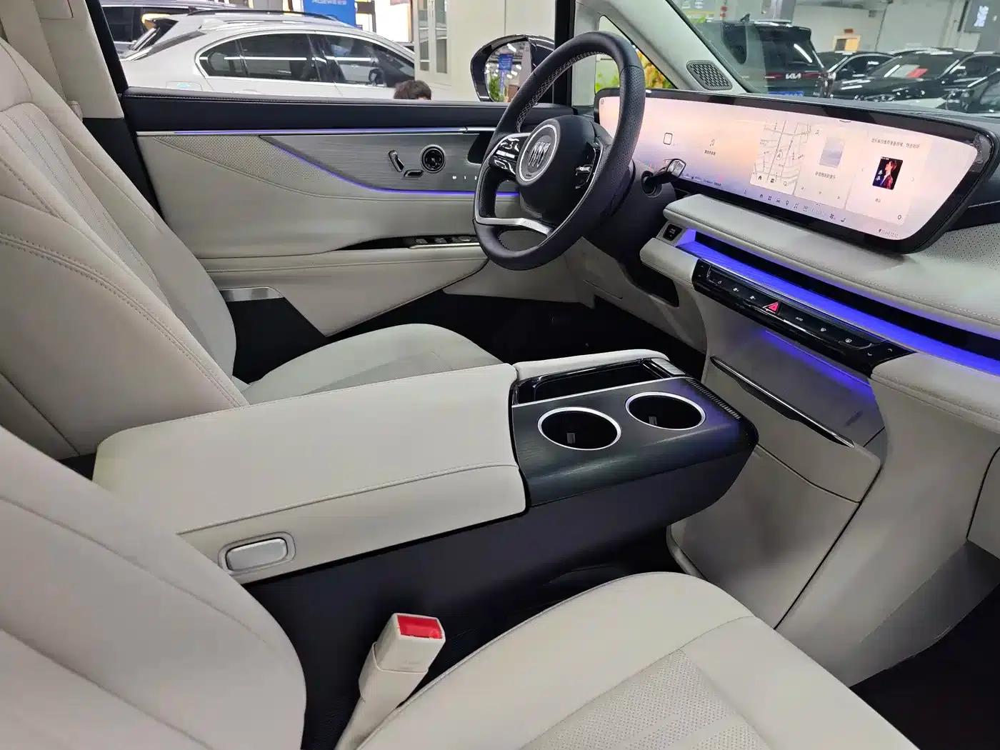 Buick GL8 PHEV 2026 Luxury Edition — миниатюра 10