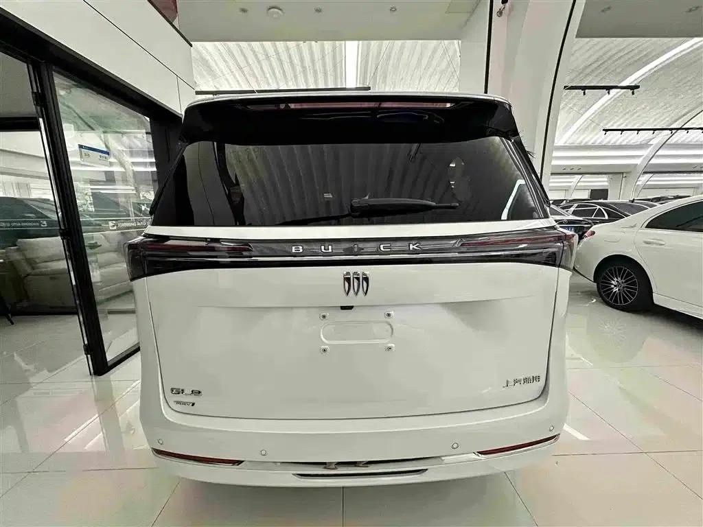 Buick GL8 PHEV 2025 Land Cruiser Premium Edition — миниатюра 15