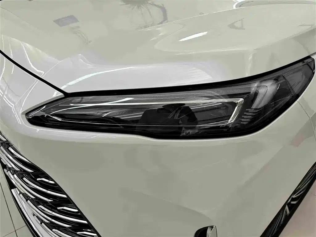 Buick GL8 PHEV 2025 Land Cruiser Premium Edition — миниатюра 8