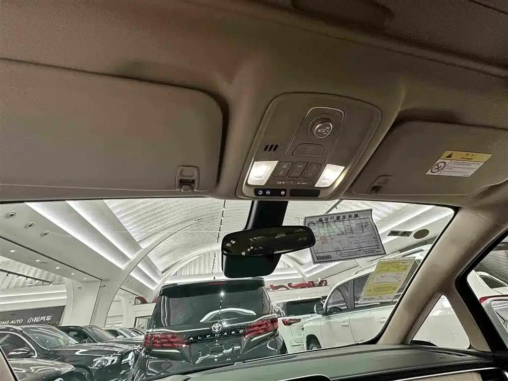 Buick GL8 PHEV 2025 Land Cruiser Premium Edition — миниатюра 6