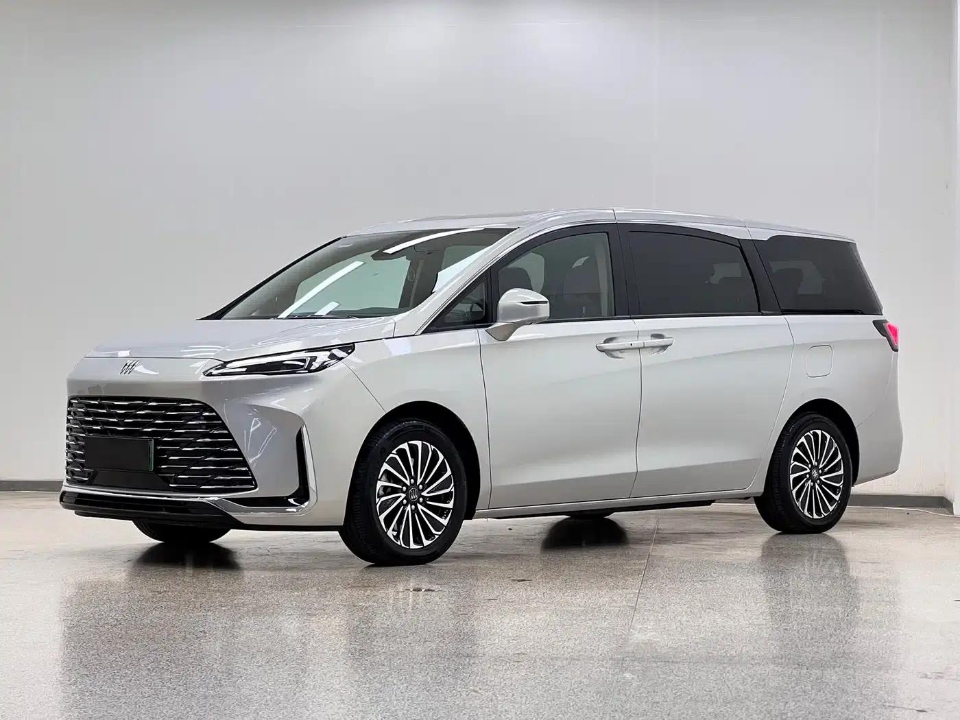 Buick GL8 PHEV 2025 Land Cruiser Premium Edition — миниатюра 1