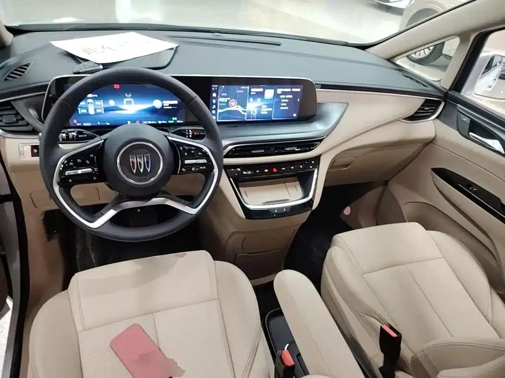 Buick GL8 PHEV 2025 Land Cruiser Premium Edition — миниатюра 10