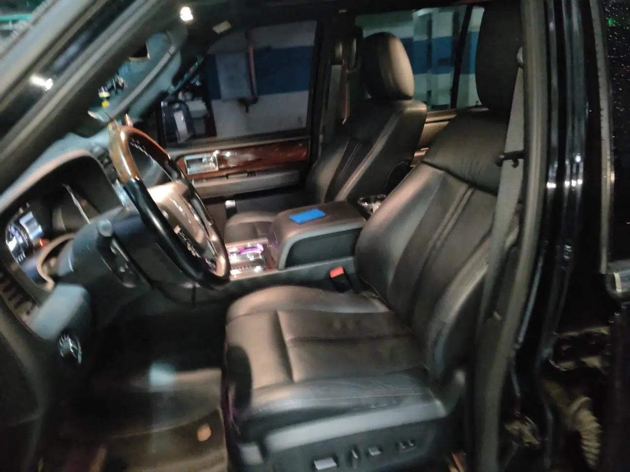 Lincoln Navigator 2017 3.5T AWD — миниатюра 15