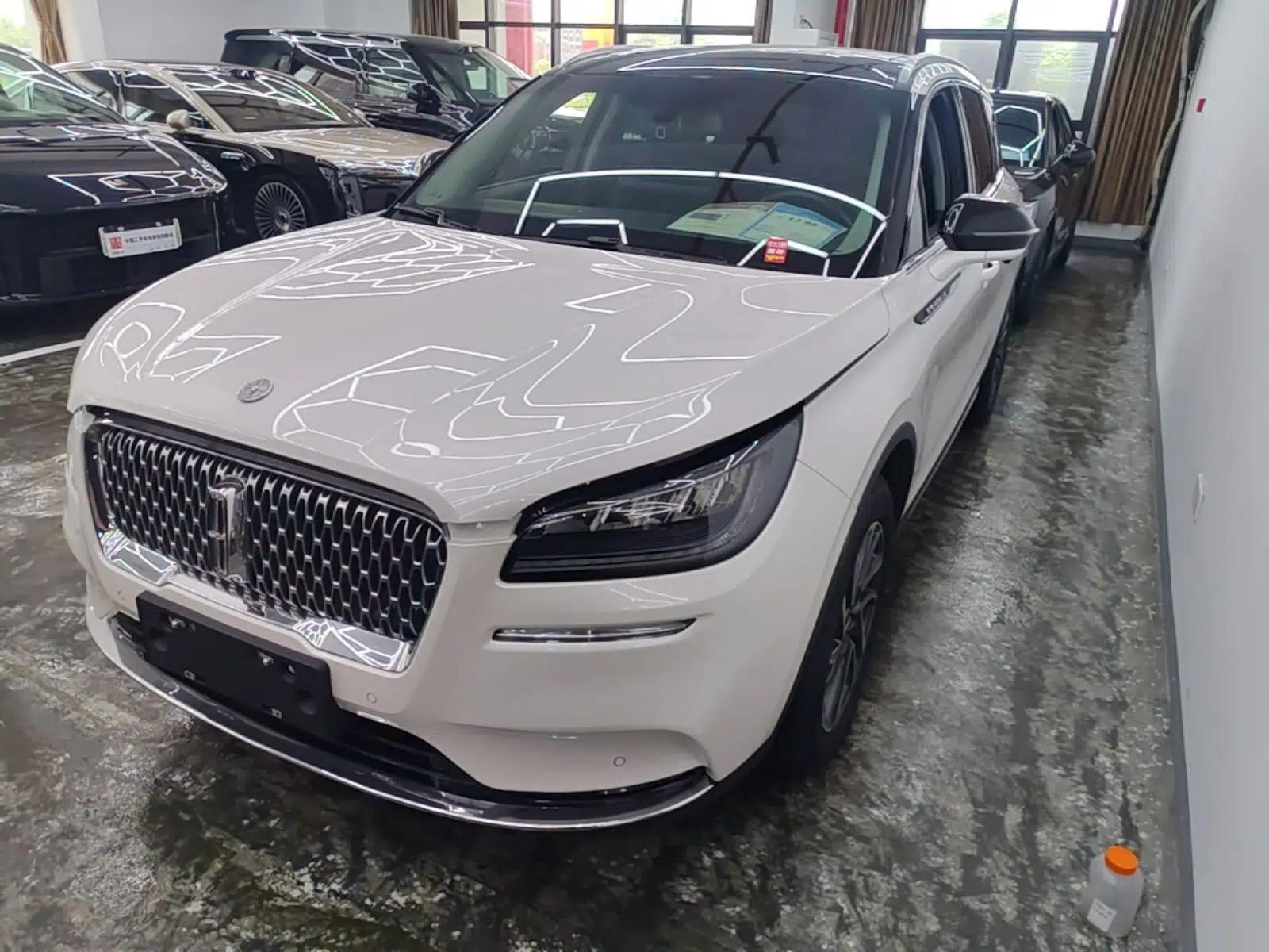 Lincoln Corsair 2022 Revised Version 2.0T Two-Wheel Drive Premium Edition — миниатюра 1