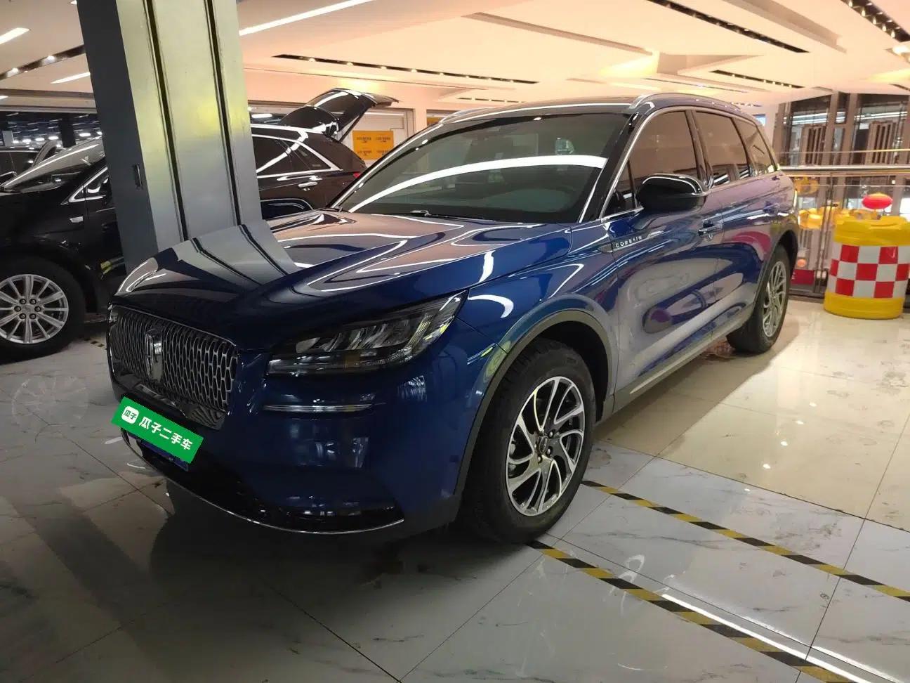 Lincoln Corsair 2021 2.0T Two-Wheel-Drive Luxury Edition — миниатюра 1