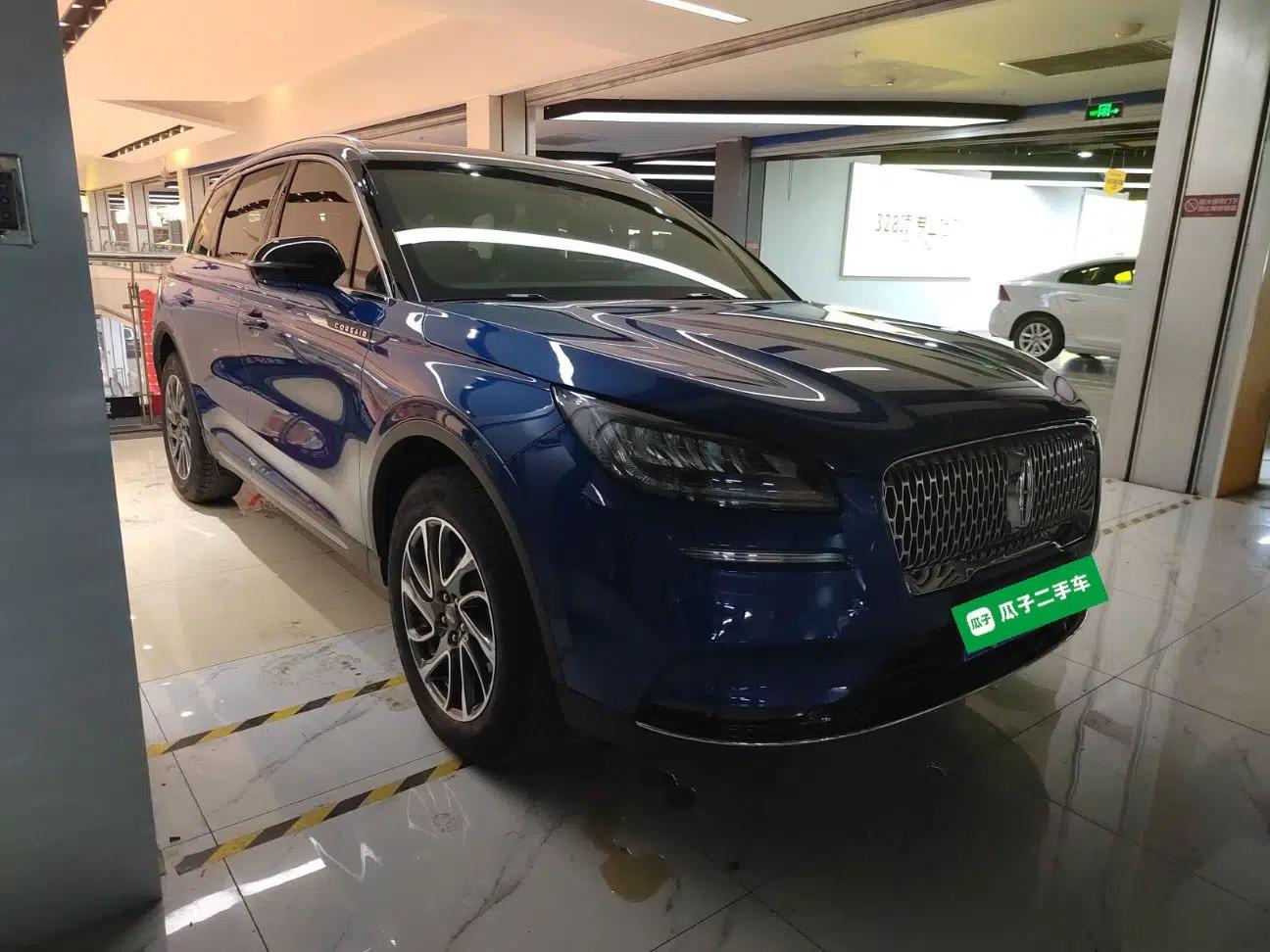 Lincoln Corsair 2021 2.0T Two-Wheel-Drive Luxury Edition — миниатюра 3