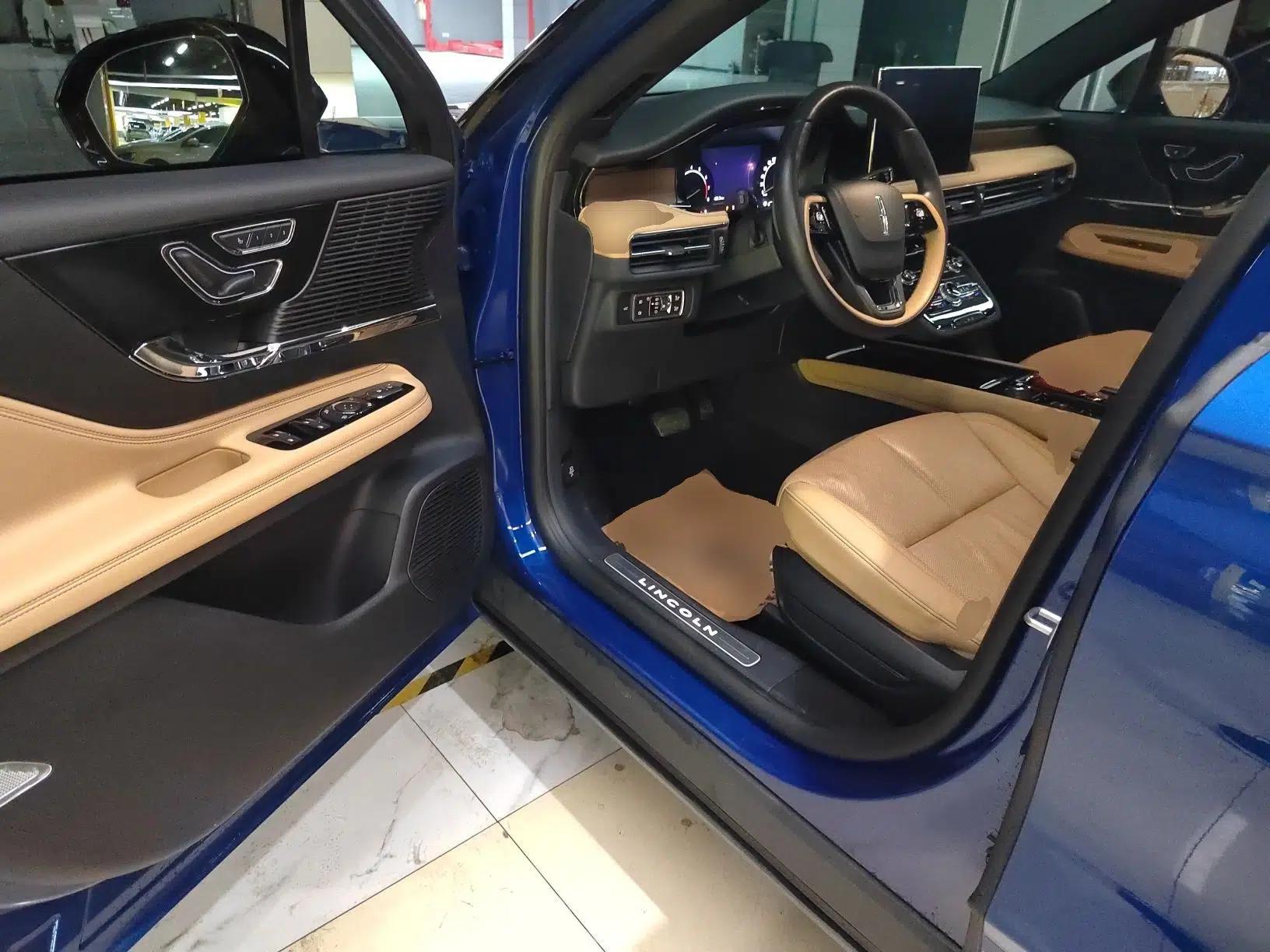 Lincoln Corsair 2021 2.0T Two-Wheel-Drive Luxury Edition — миниатюра 23